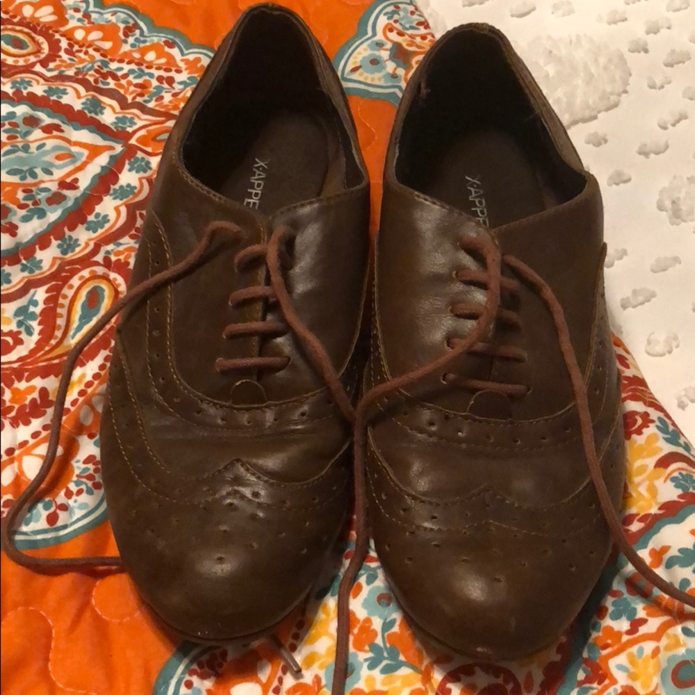 Leather lace ups